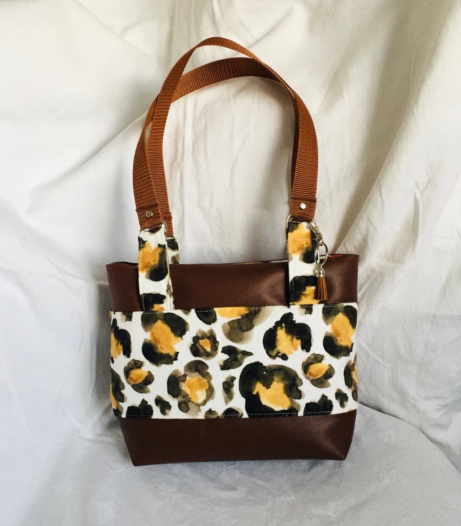Stunning Shoulder Bag, Designer Handbag, Animal Print Handbag, Practical Bag.