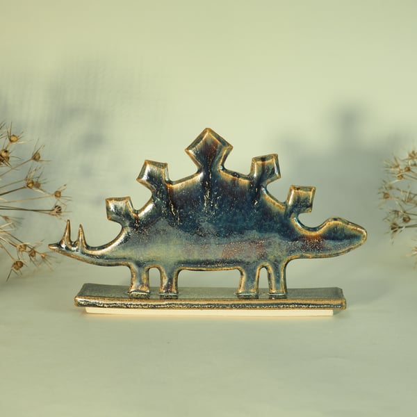 Ceramic Dinosaur: Stegosaurus