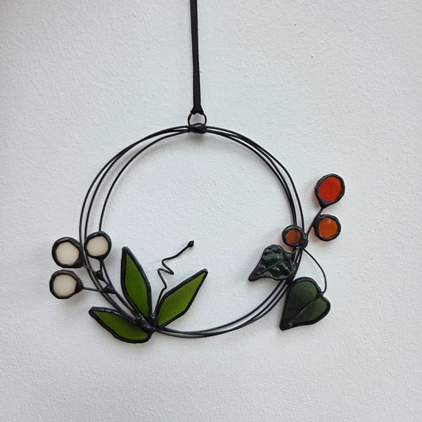 Folk Flower Mini Wreath wall and window beautiful hanging gift