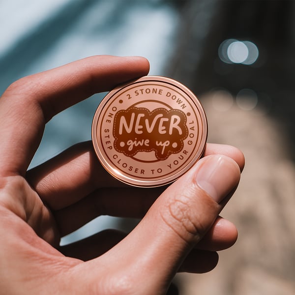 Personalised Weight Loss Milestone Coin – “Never Give Up” Motivational Gift