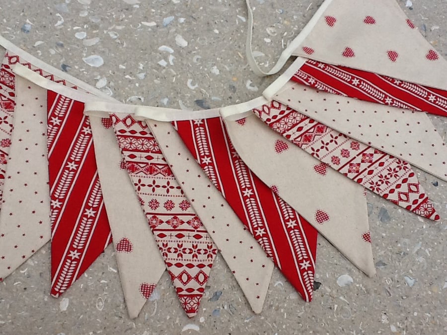 Scandinavian Christmas Bunting - 12 flags Scandinavian In new red combination