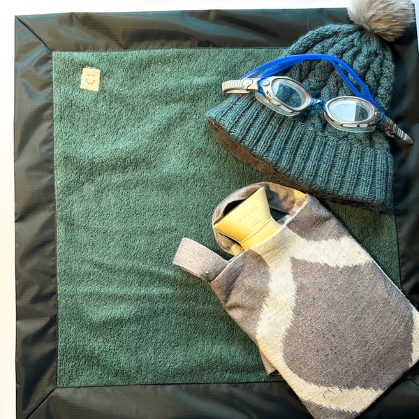 Wild swim mat for changing after watersports
