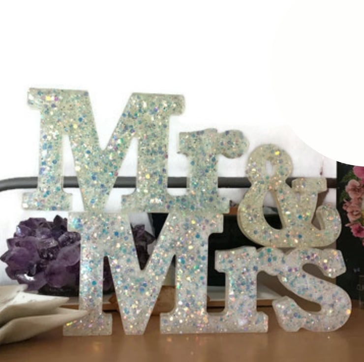 Mr & Mrs glitter free standing word sign, c... Folksy