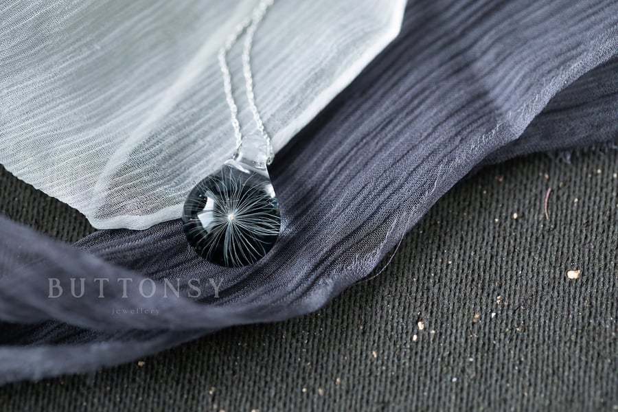 Tiny Dandelion Wish Necklace Resin Dandelion Necklace Resin Pendant Real Flower 