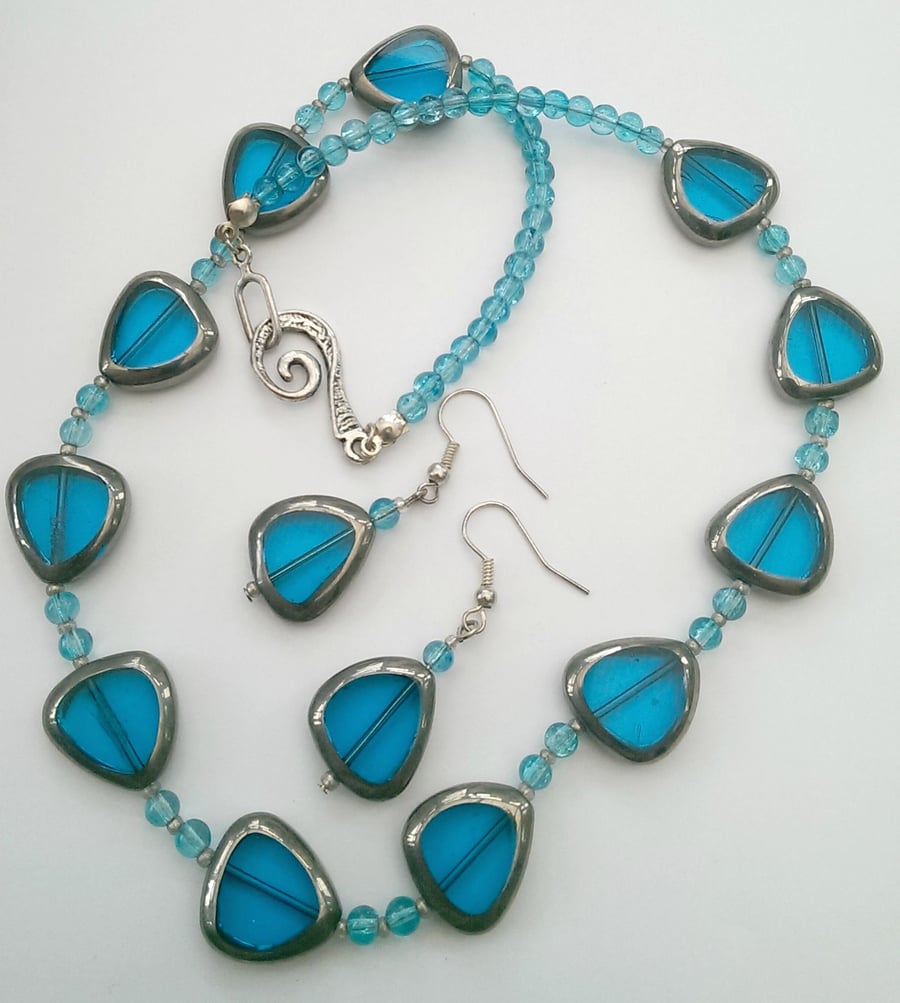  SALE Turquoise Stained Glass Style Necklace & Earring Set