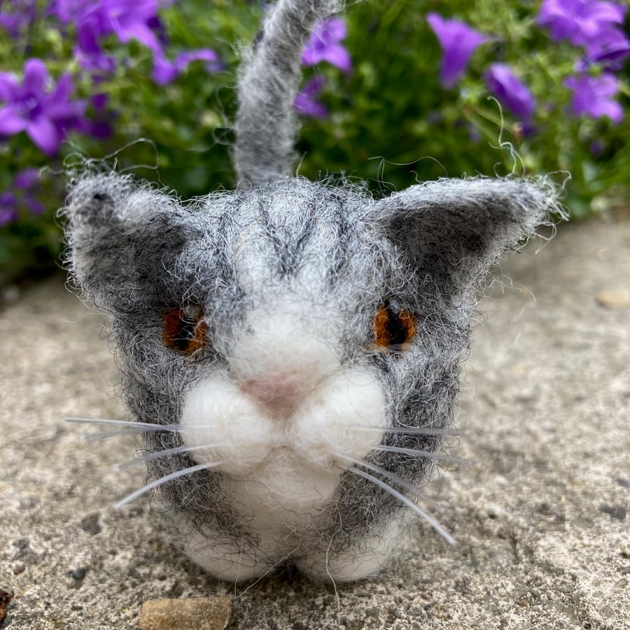 Needle felted grey tabby cat model, sculpture