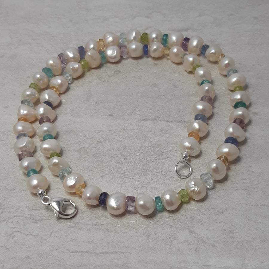  Pearl Necklace With Semi Precious Gemstone Necklace