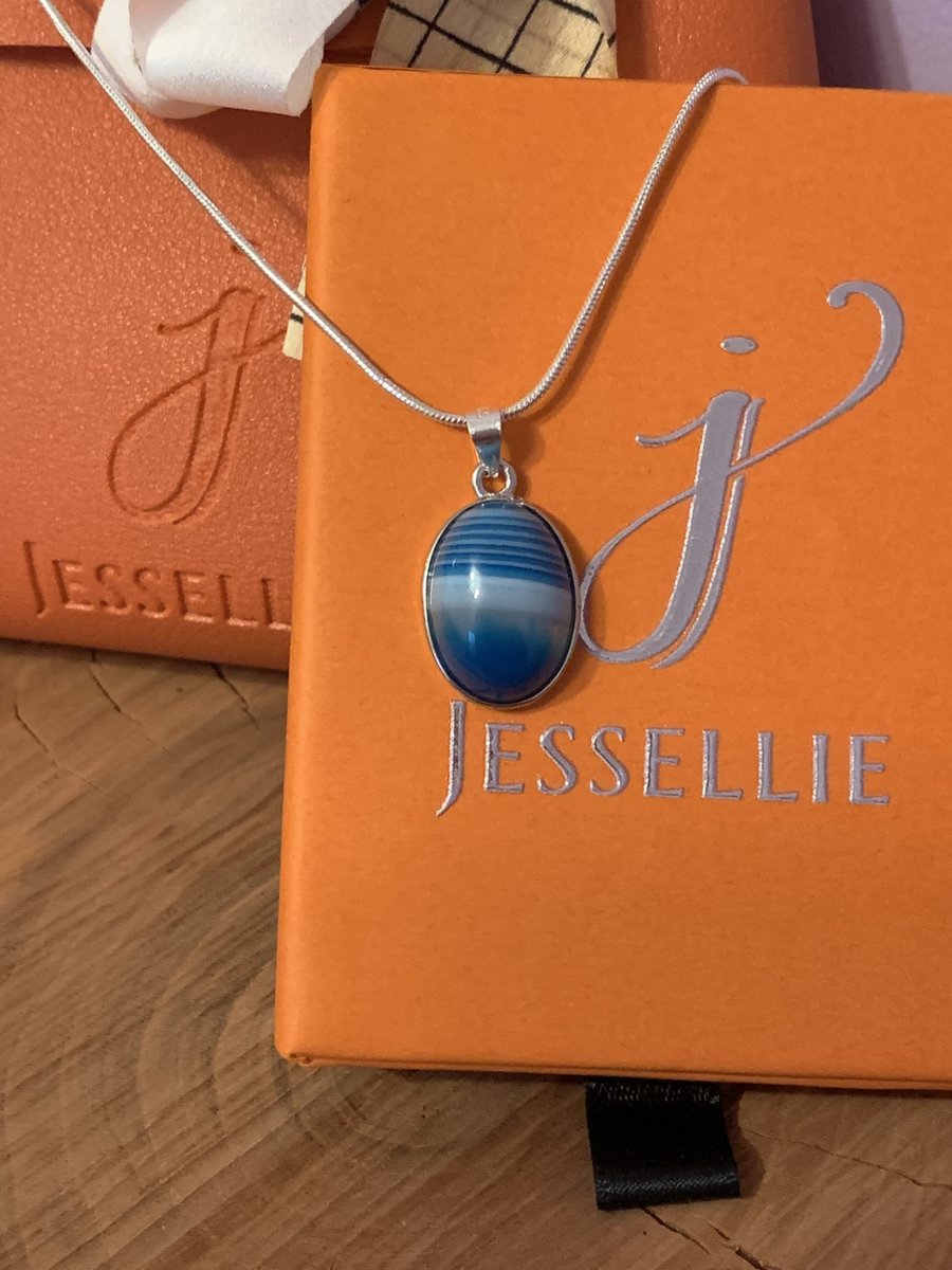 Blue Vein Agate Pendant Necklace