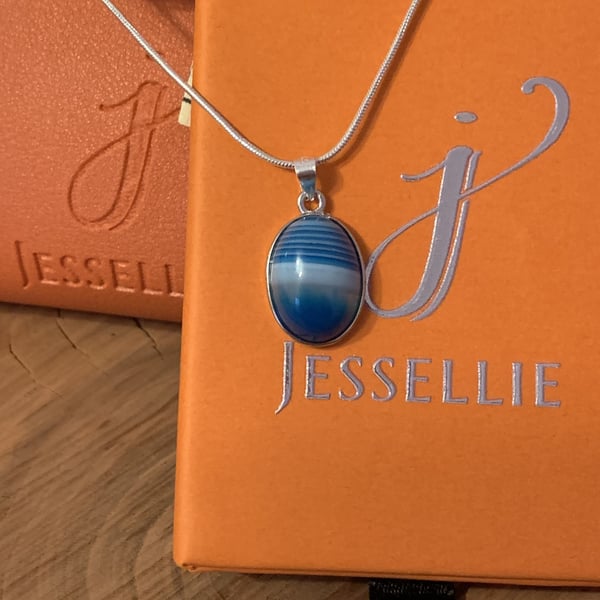 Blue Vein Agate Pendant Necklace