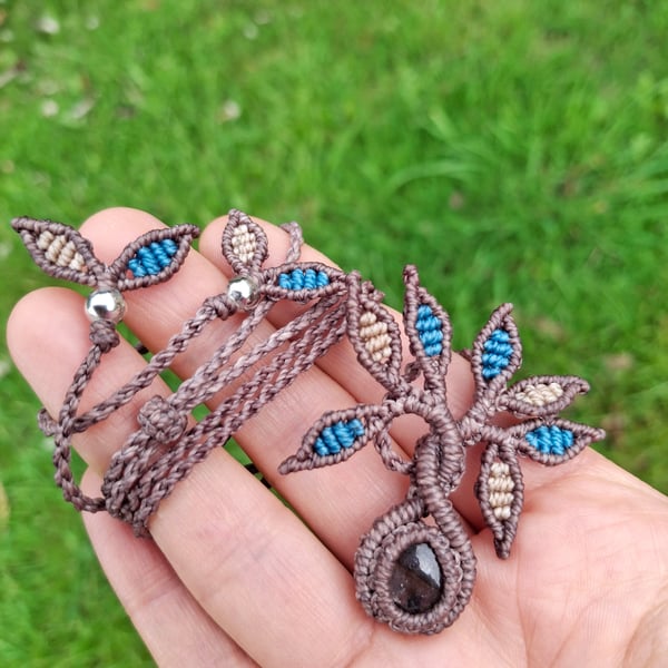 Labradorite Macrame Baby Tree Pendant