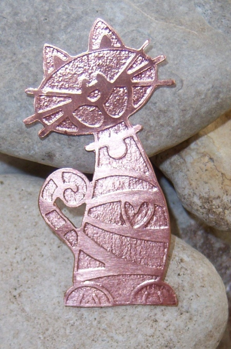 Image of Cat coat brooch