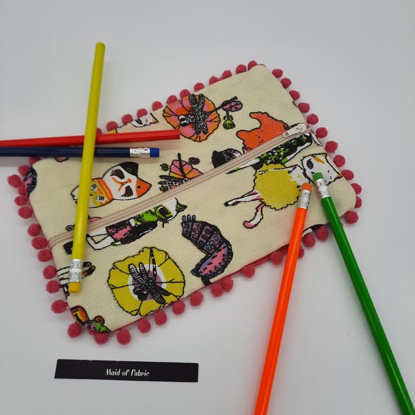 Crazy cats pink bobble pencil case, free uk delivery. 