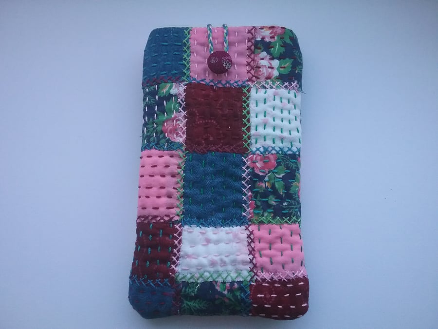 Glasses or mobile phone case padded quilted pink blue red white