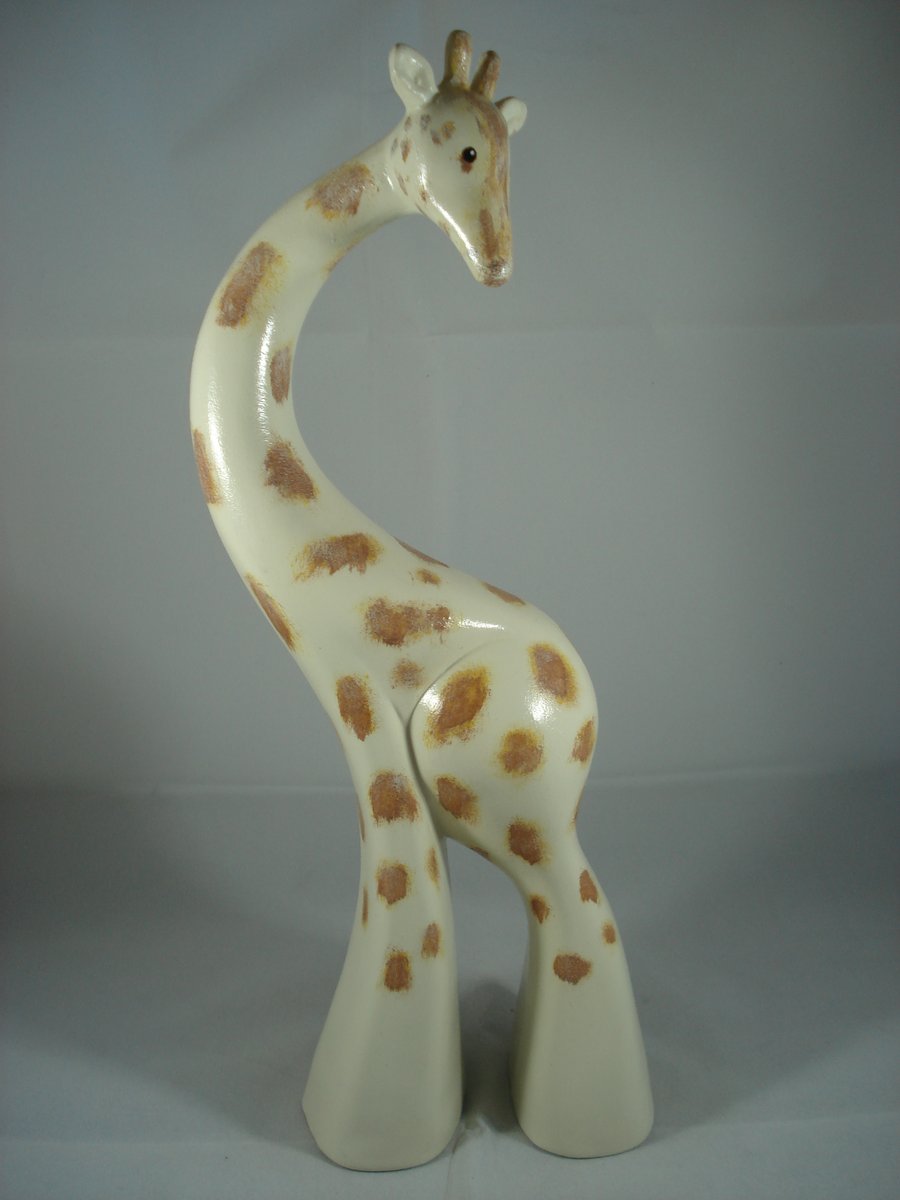 Ceramic Wildlife Animal Giraffe Figurine Ornament Decoration.