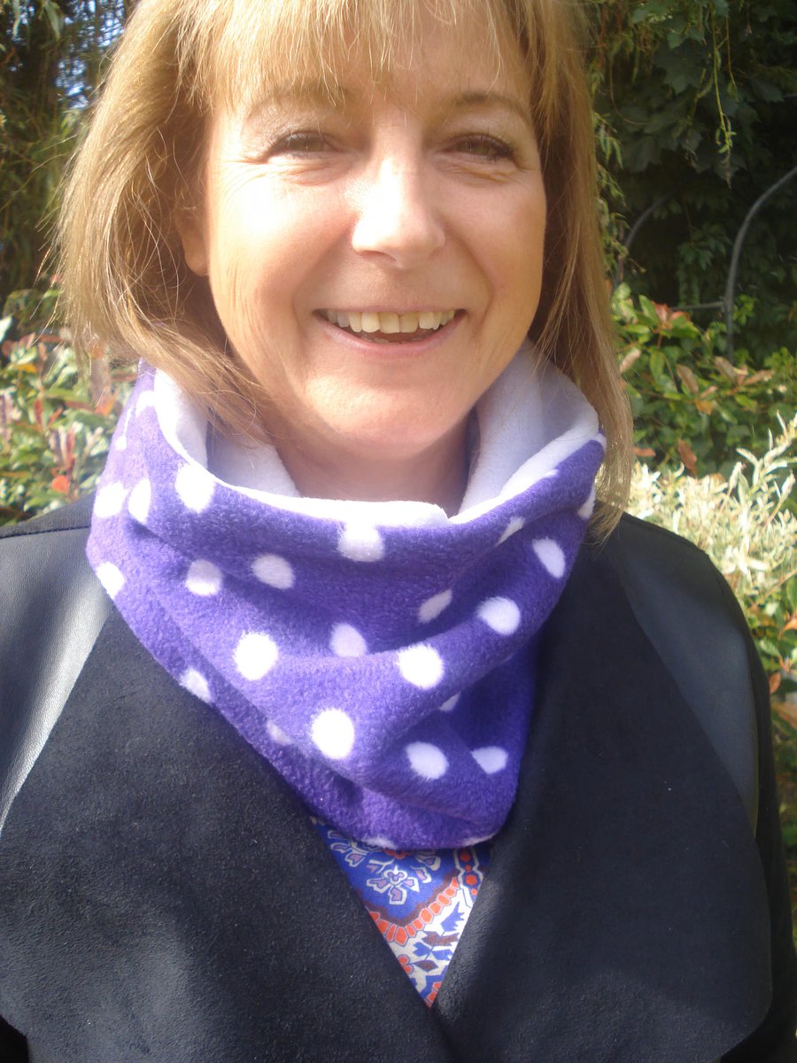 Reversible Lilac and Purple Spotted Fleece Cowl Neck Warmer Handmade (A69)