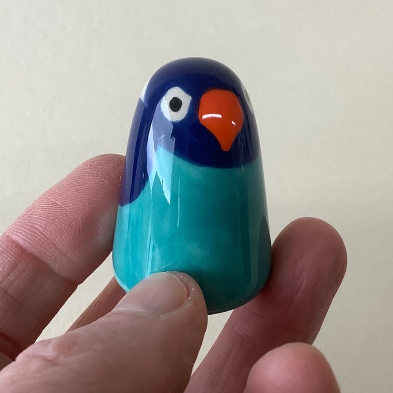 Small Wheel Thrown and Hand-Painted Ceramic Lovebird (4.5cm x 3.5cm)