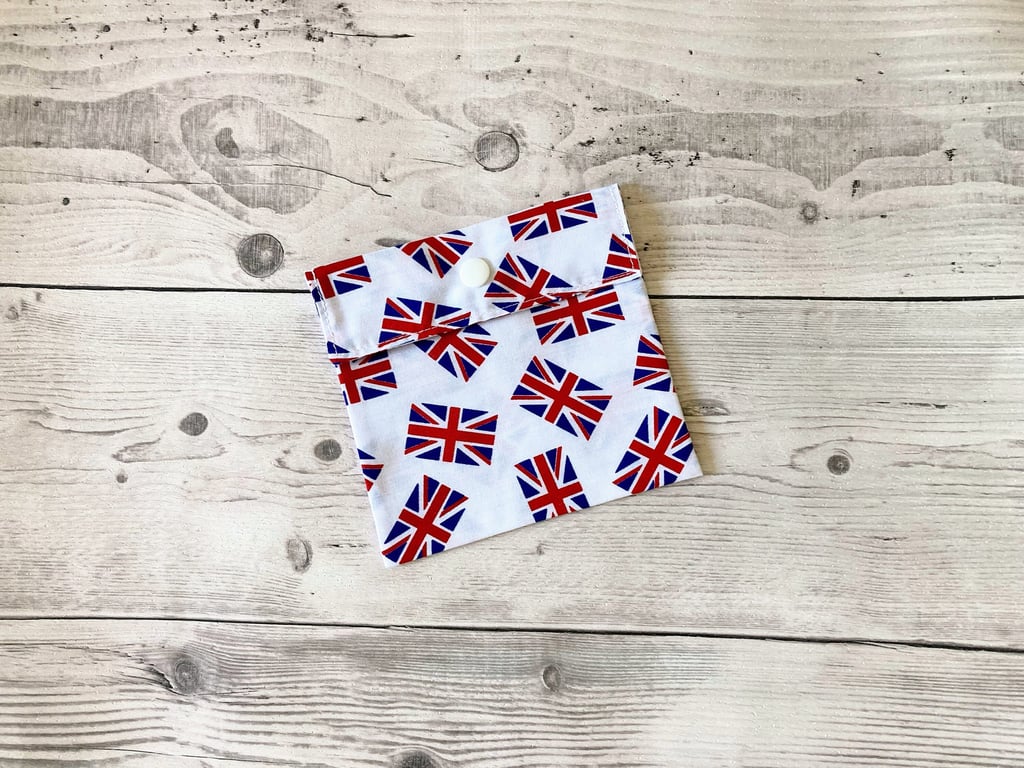 Great Britain Union Jack themed discreet sanitary fabric pouch.
