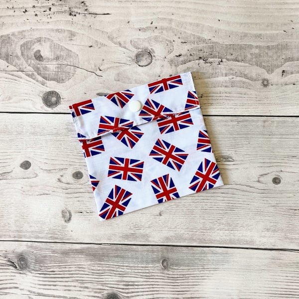 Great Britain Union Jack themed discreet sanitary fabric pouch.