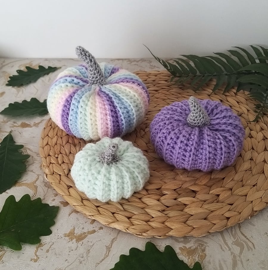 Sale Crochet Pastel Pumpkins Halloween Decoration Display Set of 3 