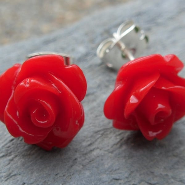 Red Rose Silver Studs