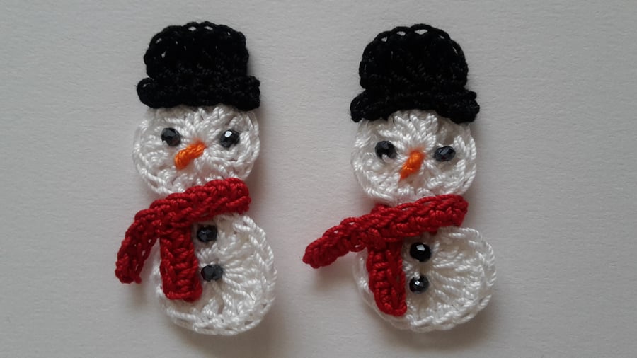 Set of 2 Crochet SnowMan