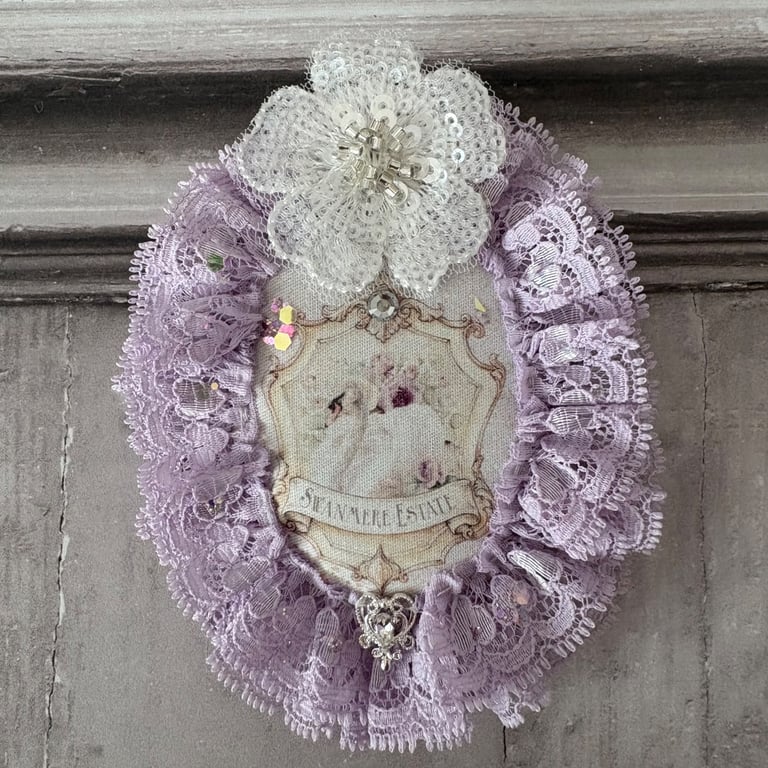 Accessories - Swanmere Estate Textile Brooch - PB5 0026