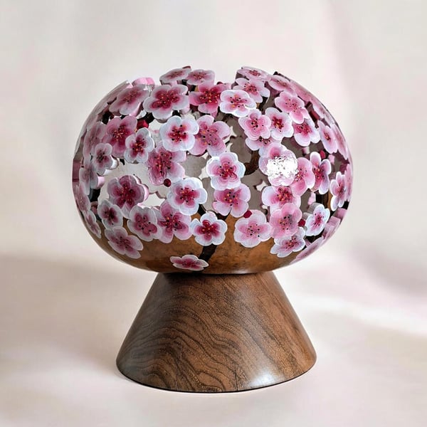 Cherry Blossom Gourd Lamp