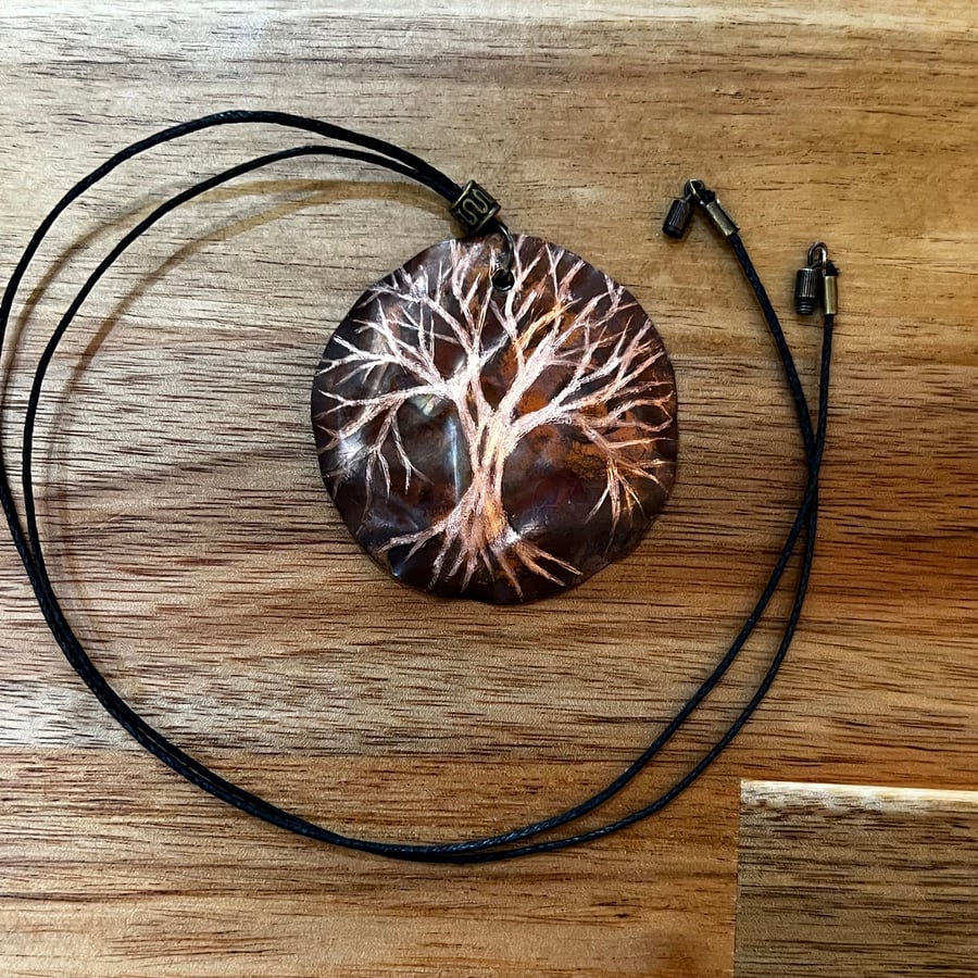 Hand-engraved burnished copper necklace with tree motive