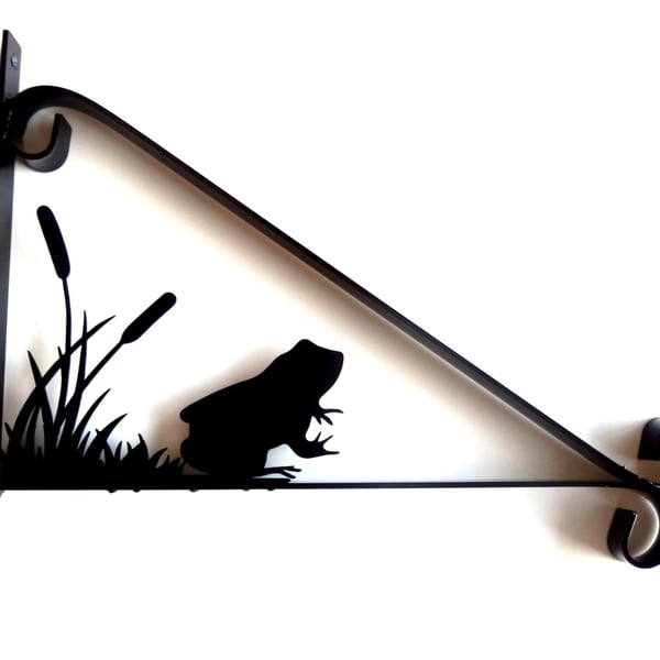 Toad Frog in Reeds Silhouette Scroll Style Hanging Basket Bracket Solid Steel