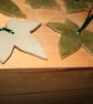 Handmade green ivy stoneware ceramic decoration - Image 3