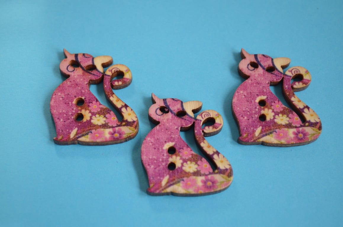 Wooden Cat Buttons Purple Yellow 3pk 30x25mm Kitty Pussy Kitten (CT3)