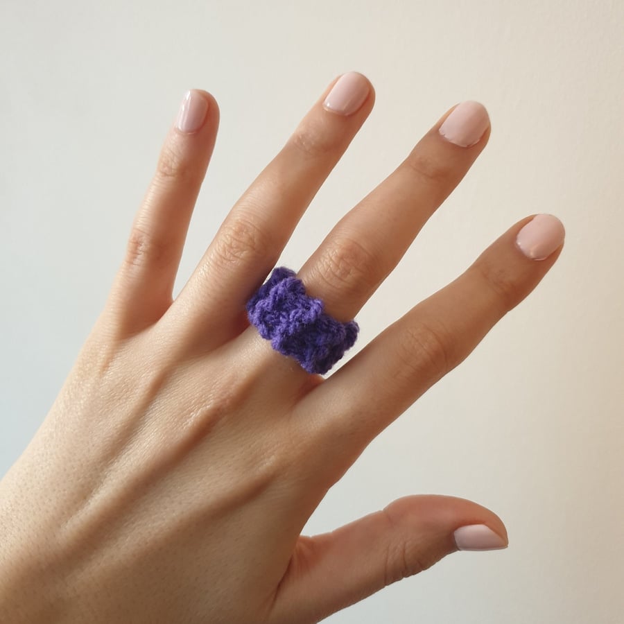 Women's One Size Stretch Hand-Knitted Statement Textile Ring in Various Colours
