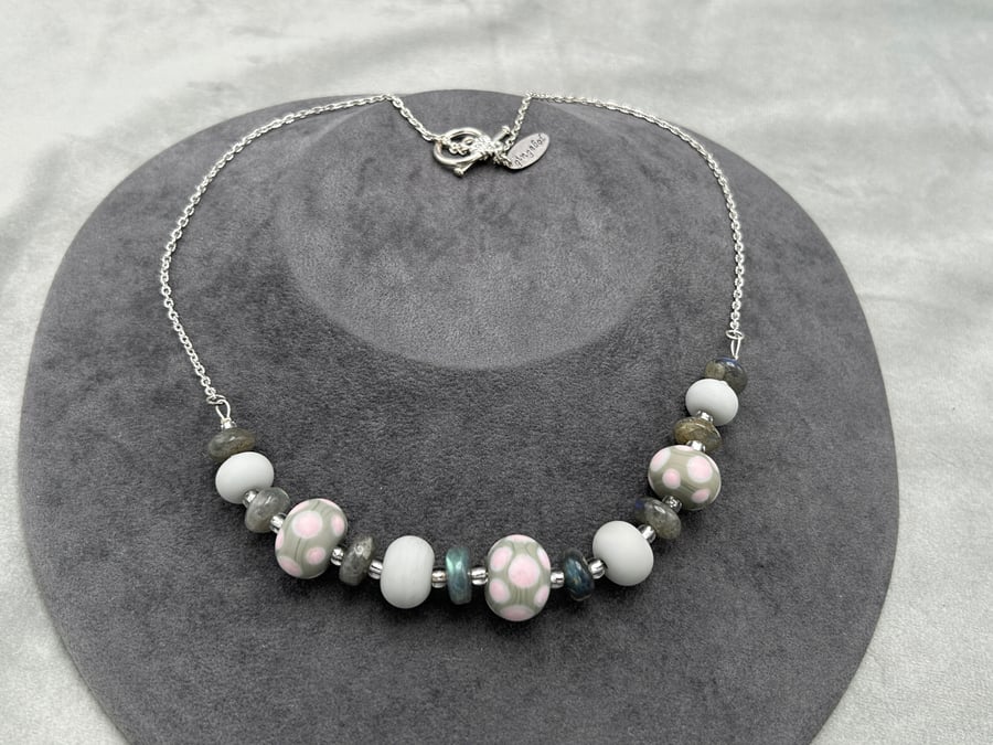 grey and pink spotty etched lampwork glass beaded necklace 