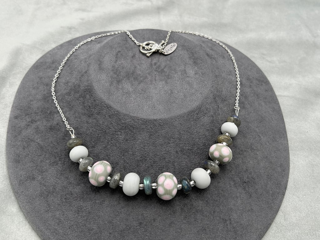 grey and pink spotty etched lampwork glass beaded necklace 