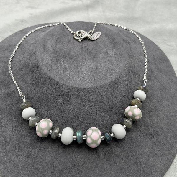 grey and pink spotty etched lampwork glass beaded necklace 