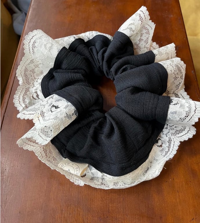 Oversized Black Cotton Scrunchie with White Lace Trim