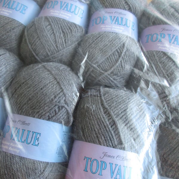 REDUCED 900 grams James C Brett Top Value Double Knitting