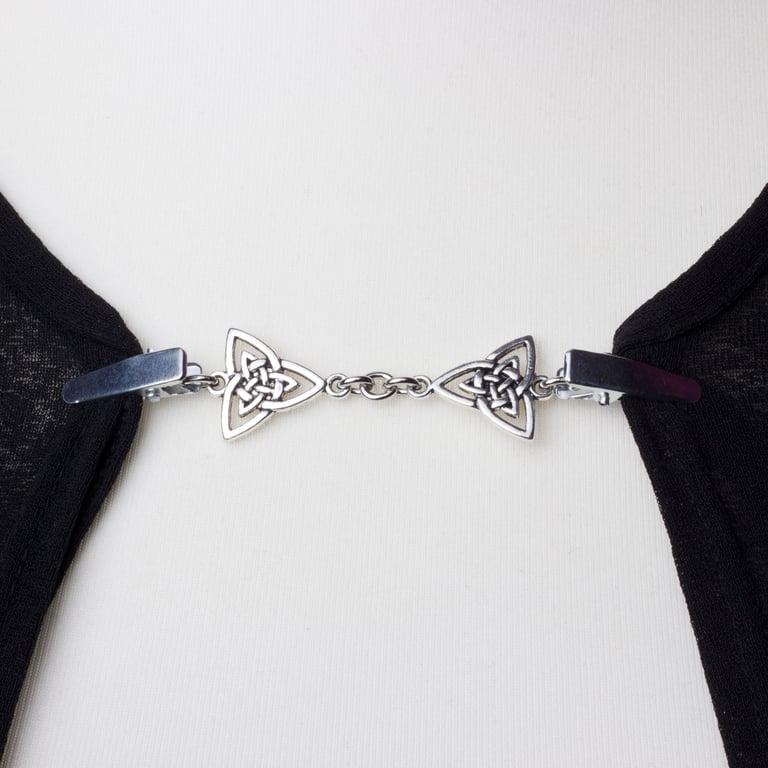 Triquetra cardigan clasp - Silver celtic knot sweater clip 