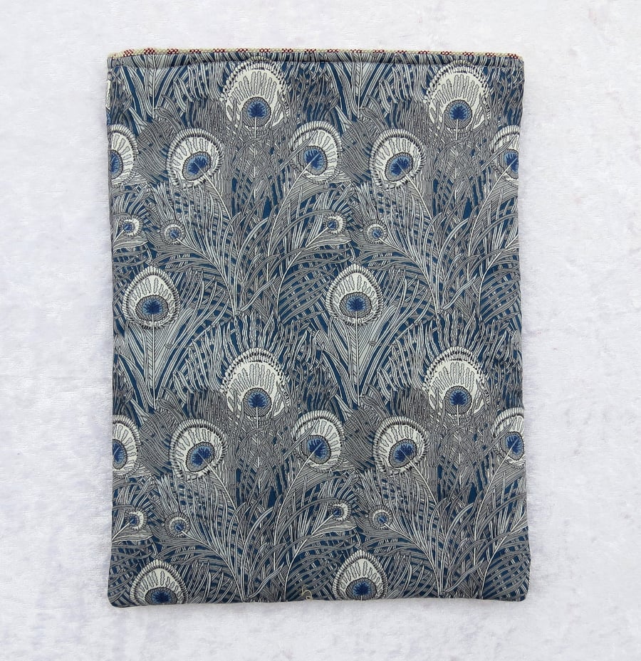 Book sleeve, Liberty Tana Lawn, size medium, Queen Hera