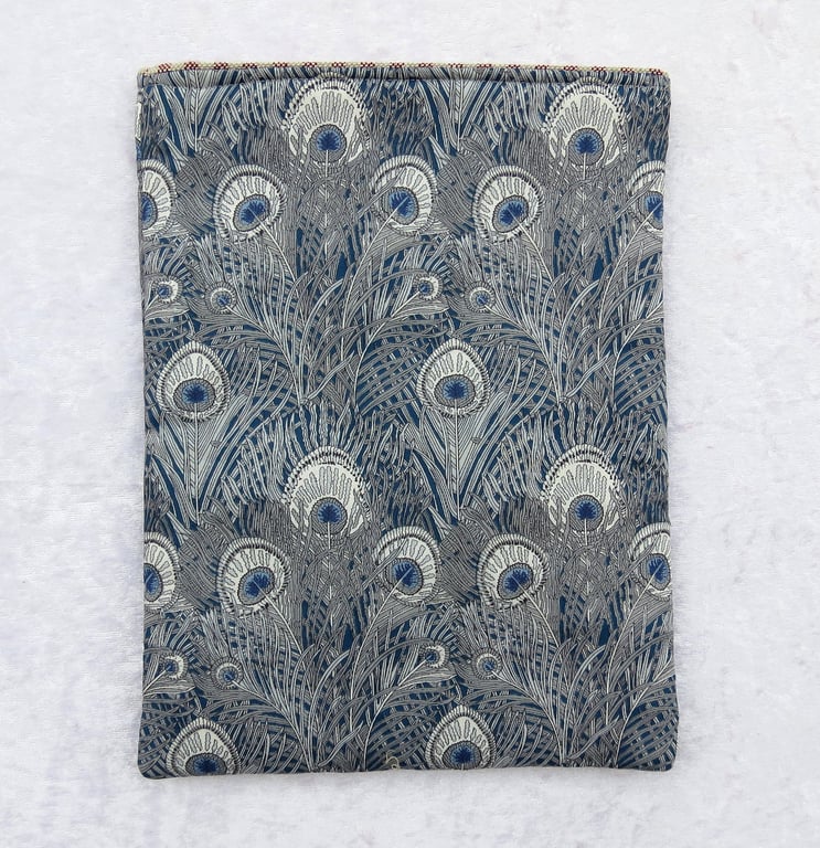 Book sleeve, Liberty Tana Lawn, size medium, Queen Hera