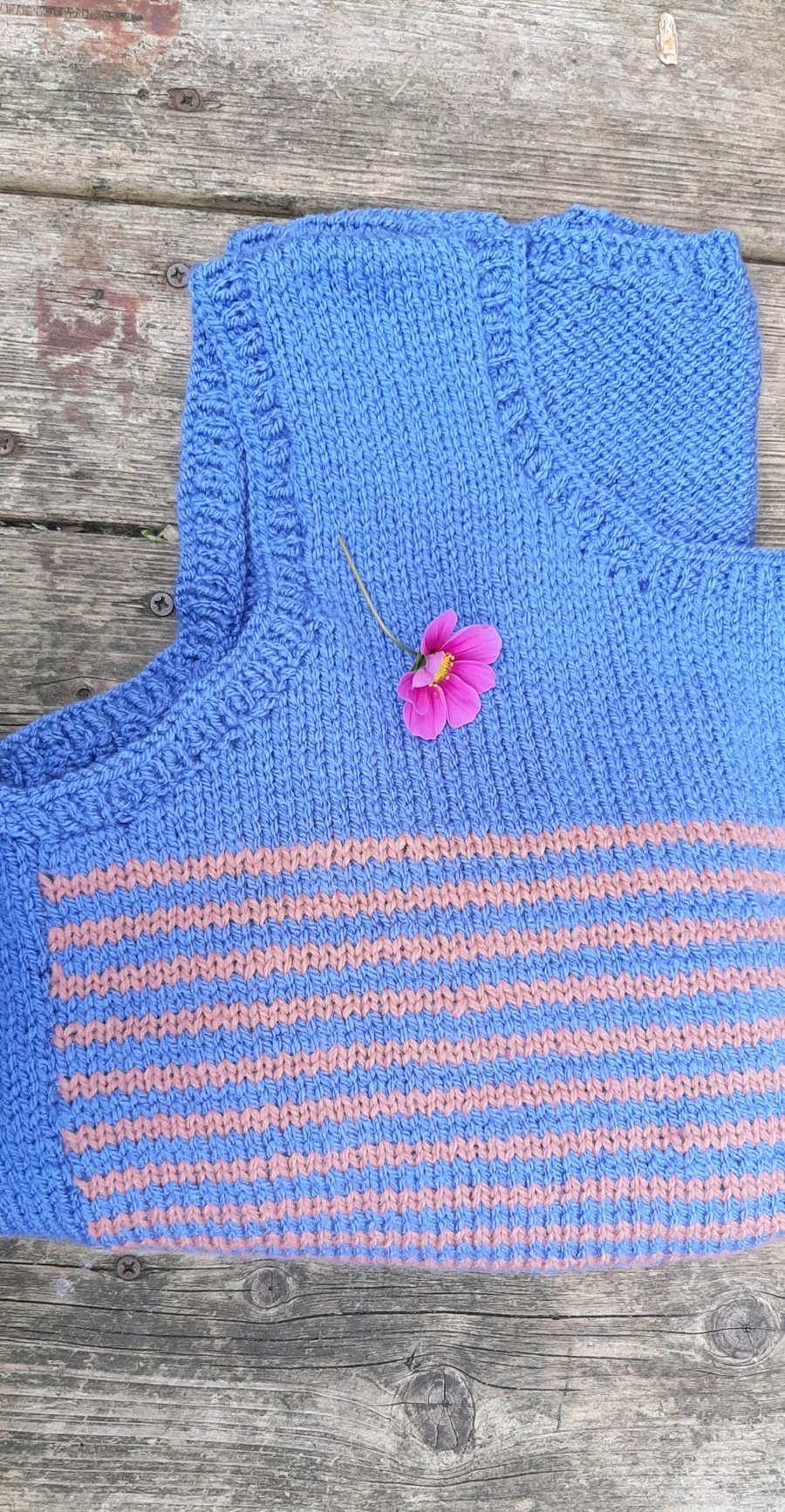 Hand knitted size 14 to 16 tank top 