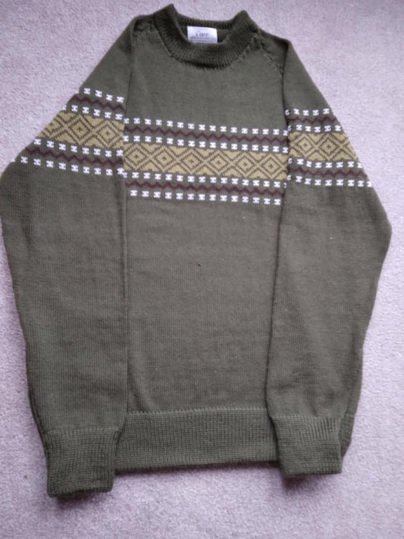 Jumper with fairisle round the chest, Made to order in any colours, Wool