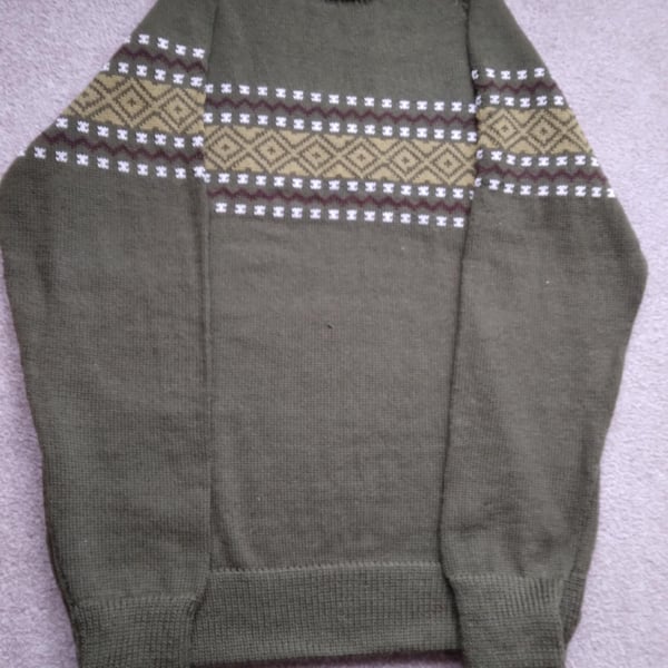 Jumper with fairisle round the chest, Made to order in any colours, Wool