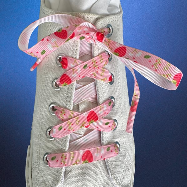 Strawberry Ribbon Shoelaces 114cm Decorative Laces for Trainers Free Delivery