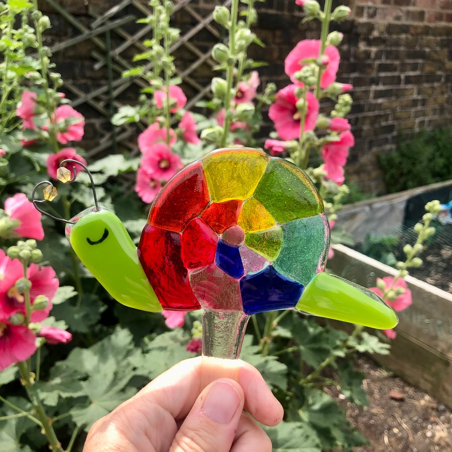 Fused glass Snail rainbow sun catcher decoration ornament garden stake 