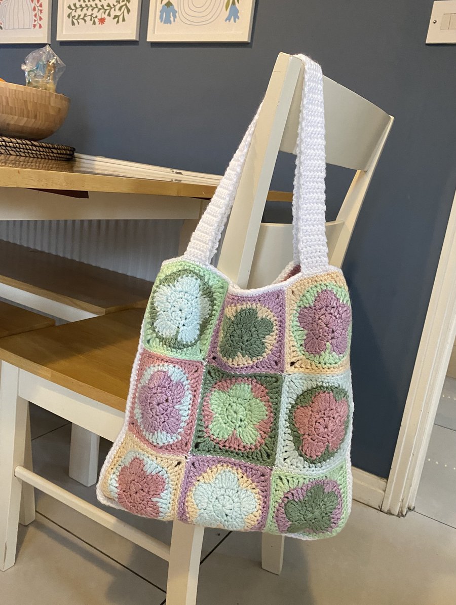 Flower Tote Bag, Funky Bag, Unique Bag, Cool Accessories, Crochet Bag 