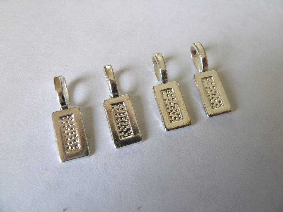 HALF PRICE tag bail 21mm x 7mm