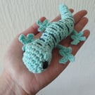 Crochet Plushie - Blue-spotted Salamander 