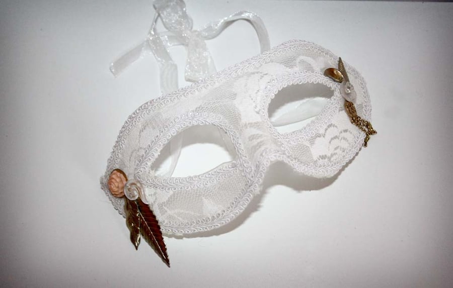 White Lace Gold Leaf Flower Rose Masquerade Mask Halloween Costume Fancy Dress