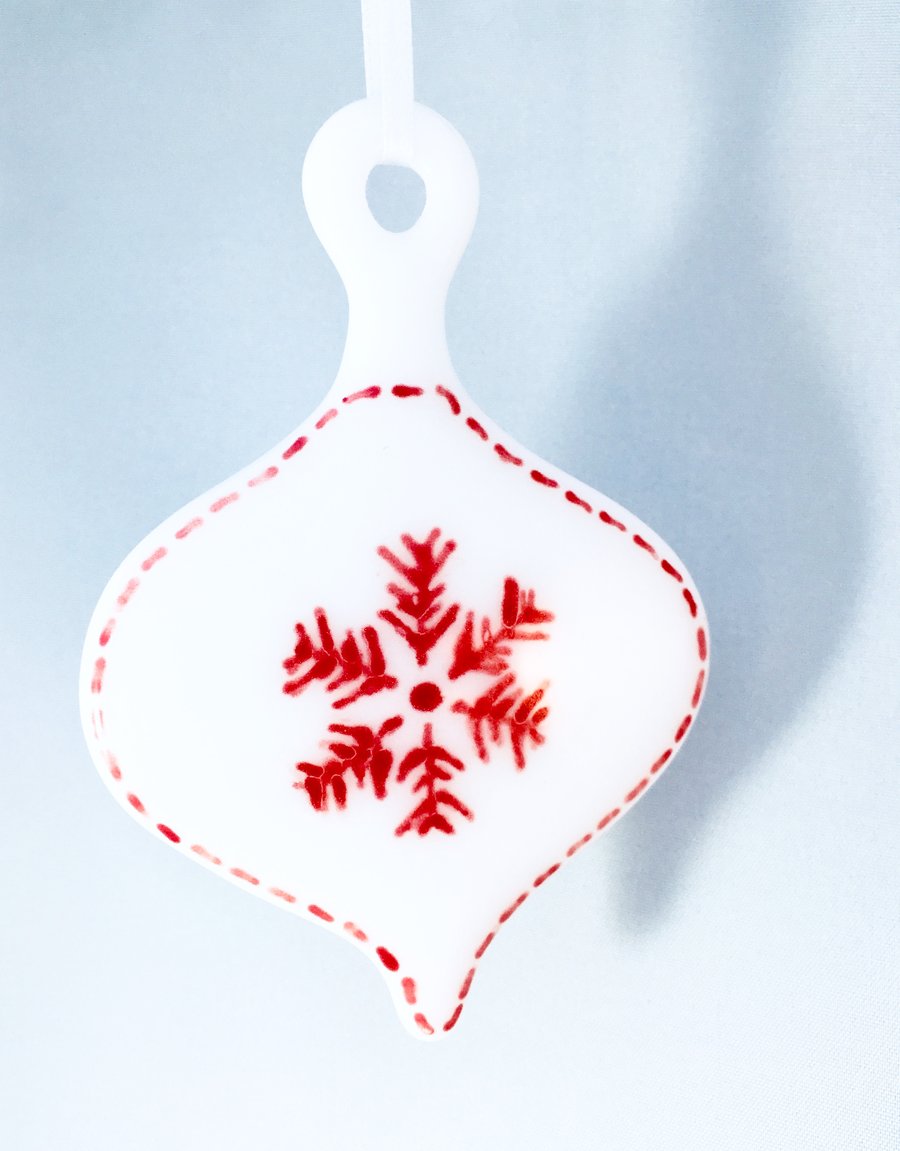 Fused Glass White Scandinavian Christmas Tree Decoration 